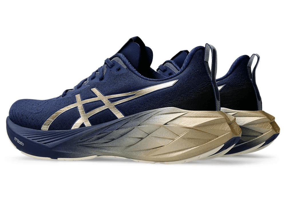 ASICS - NOVABLAST 4 PLATINUM Men - Rev Online