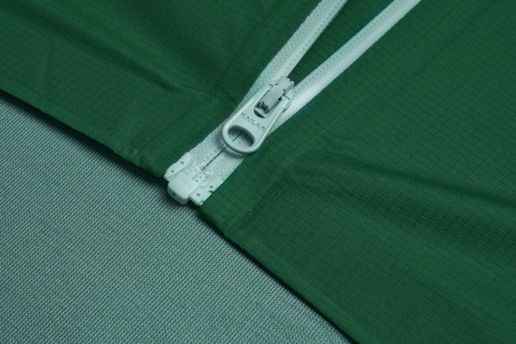 KG2441213-11531