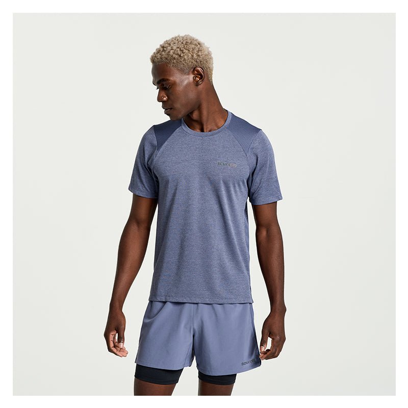 SAUCONY - ELEVATE SHORT SLEEVE Men - Rev Online