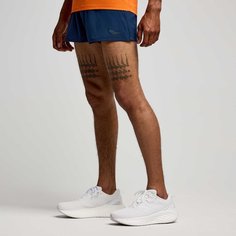 SAUCONY - OUTPACE 3INCH SHORT Men - Rev Online