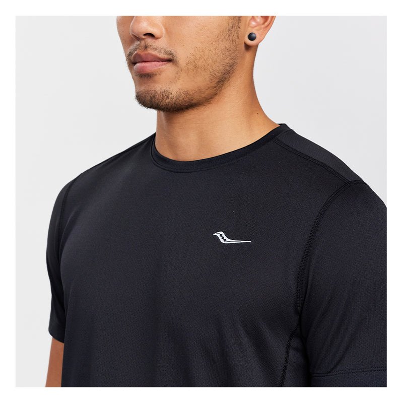 SAUCONY - STOPWATCH SHORT SLEEVE Men - Rev Online